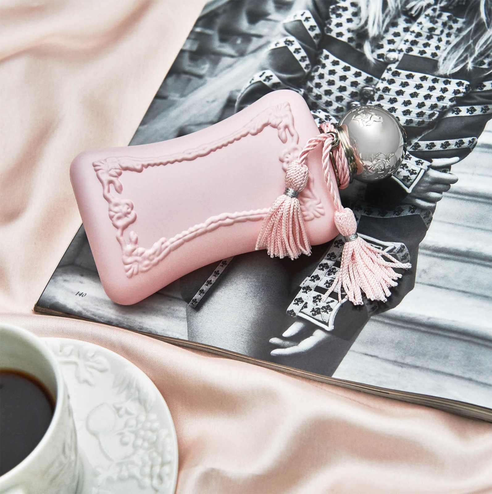 delina___190306_63da633e-efde-4187-8f6a-846a13e73fa0 Parfums de Marly Delina Royal Essence Eau de Parfum 75 ml - Image 4